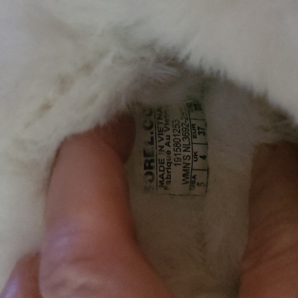 Sorel Slippers - Picture 5 of 5